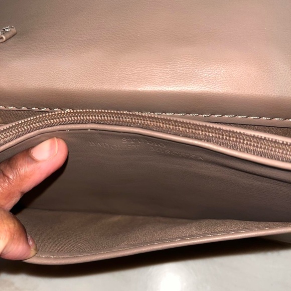 Badgley Mischka Taupe Quilted Crossbody Bag - Picture 4 of 8